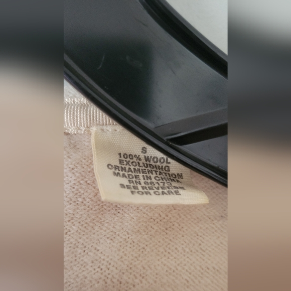 Anthropologie Lia Molly Beige Cable Knit 100% wool Cardigan hoody sweater S - Picture 3 of 4